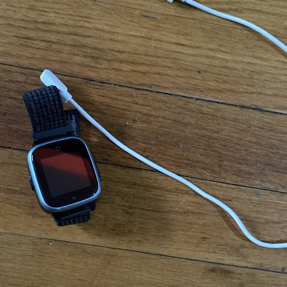 Cosmo Watch. - Picture 2 of 2